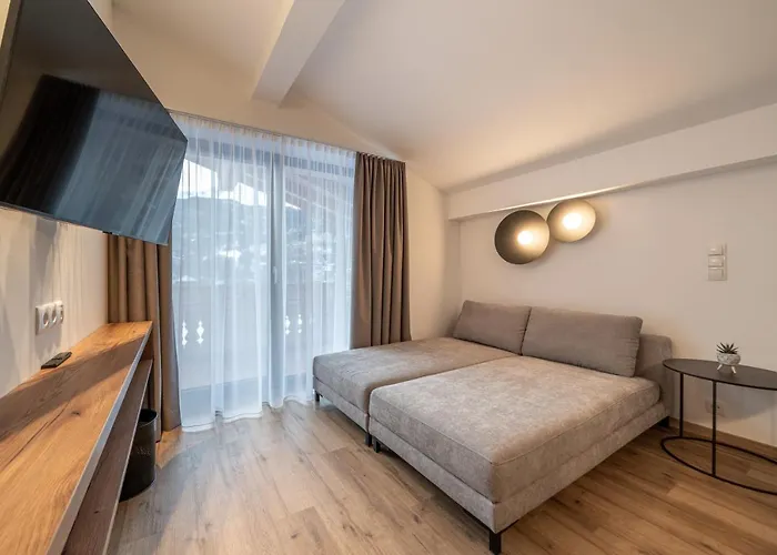 Guest house Miramonte 3*