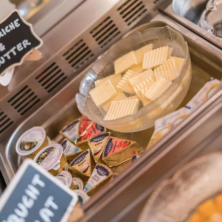 Pensionat Miramonte 3*