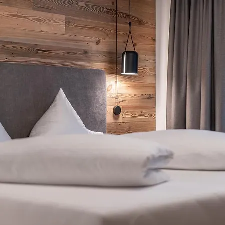 Pensionat Miramonte 3*