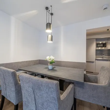 ゲストハウス Miramonte